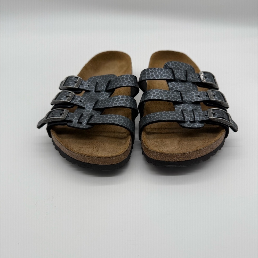 Birkenstock Birki's Xenia Sandals size 5
Leather Gray Metallic 3 Strap - Picture 6 of 6